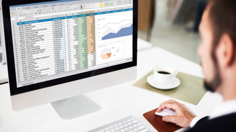 Reporting mensuel PME : comment suivre ses performances facilement ?